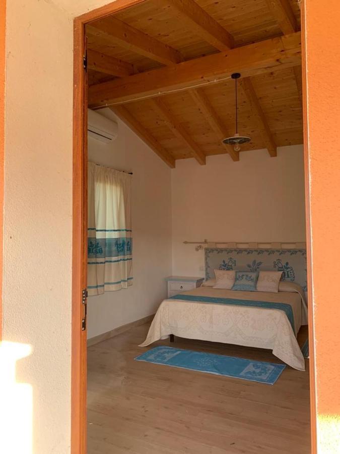 Tenute Venafiorita Loiri Porto San Paolo Kültér fotó