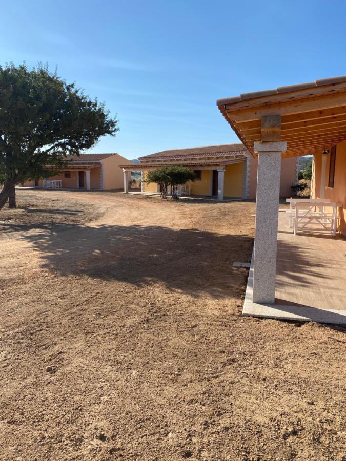 Tenute Venafiorita Loiri Porto San Paolo Kültér fotó